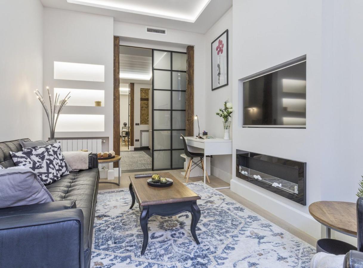 Charming City Center Apartment For 4 Perfect Location, Espoz Y Mina III Мадрид Екстер'єр фото